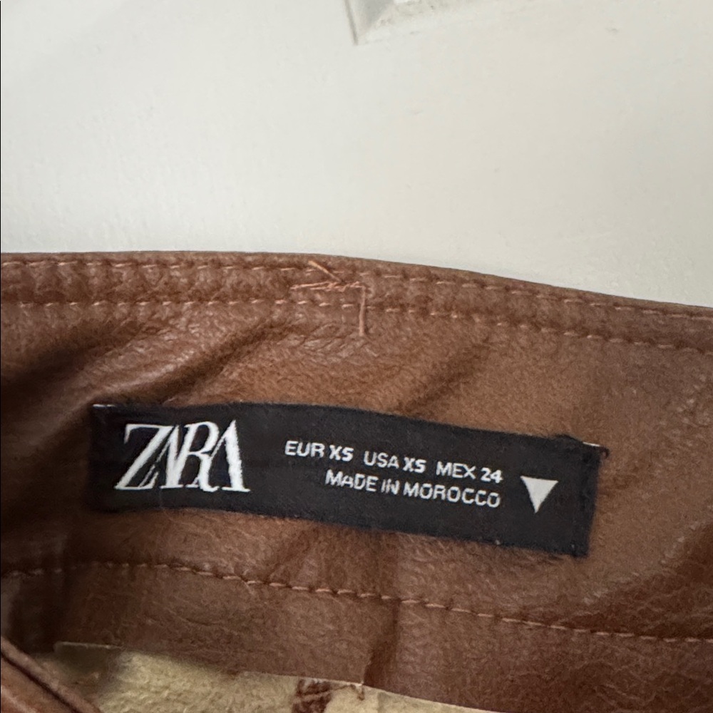 Zara Brown Faux Leather High-Waist Skort - Picture 2 of 3